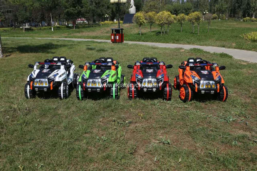 Kids Electric Battery Powerd Ride op de auto